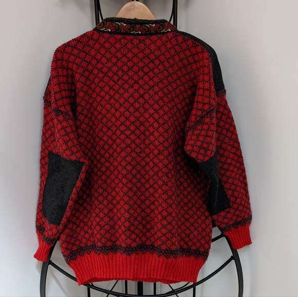 Vintage Volund Norwegian Pure New LambsWool Latch Front Elbow Patch Sweater - Picture 2 of 16